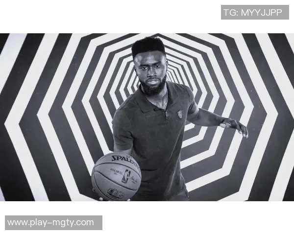 杰伦布朗12月场均32分表现引热议或与鞋子有关的背后故事