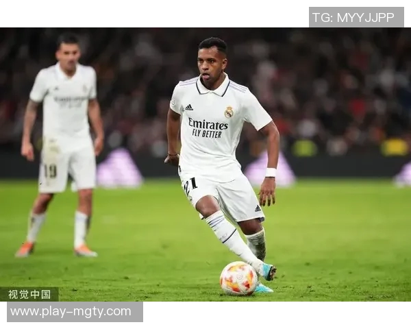 梅开二度的罗德里戈在社交媒体分享庆祝照片表达付出值得的感慨